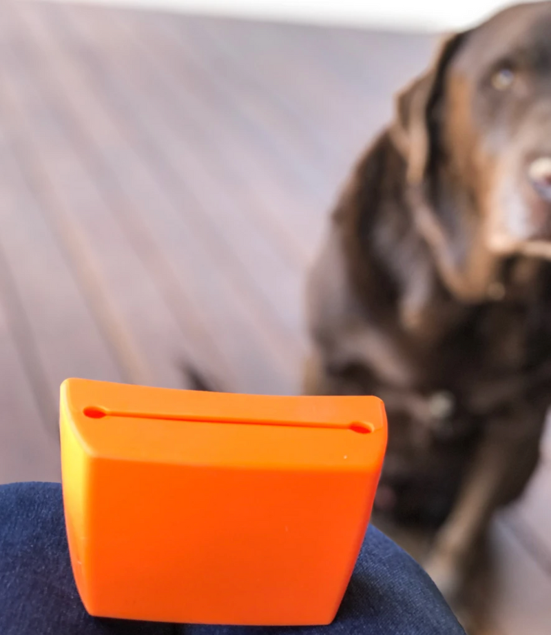 Silicone dog 2024 treat pouch australia